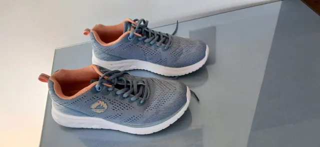 Zapatillas deportivas azules