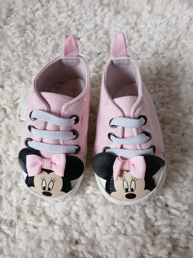 Zapatos bebé Minnie Mouse rosas