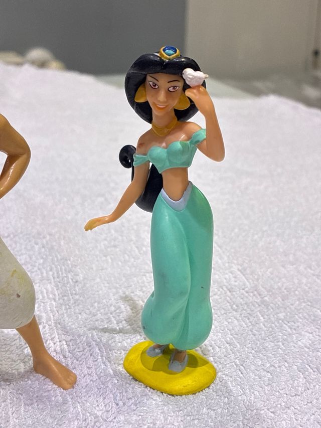 Figuras PVC Yasmin y Aladín Disney