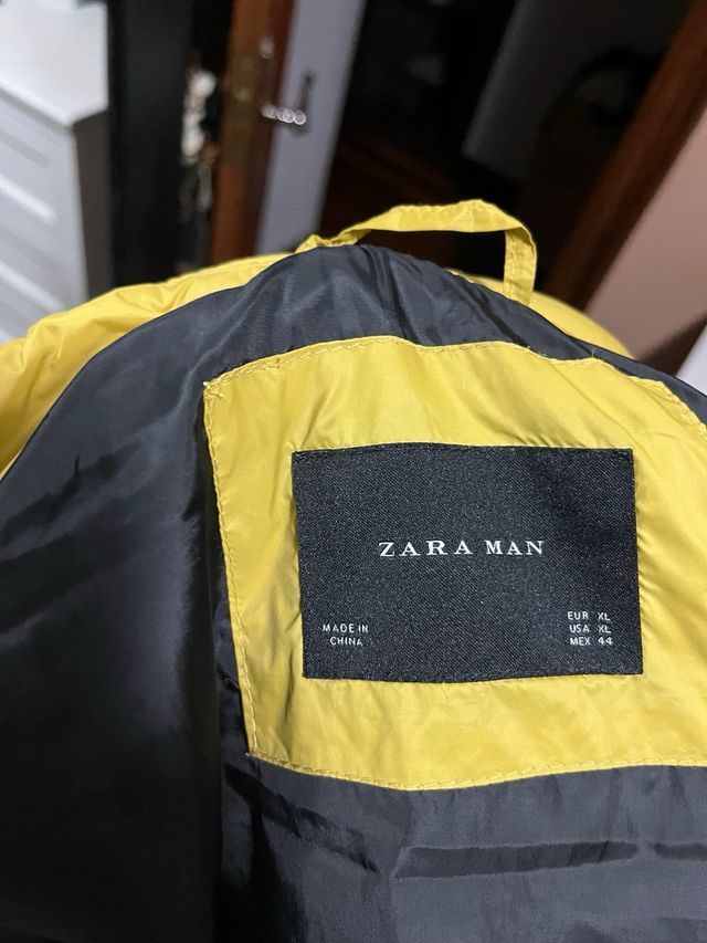Chaleco fino amarillo Zara Man
