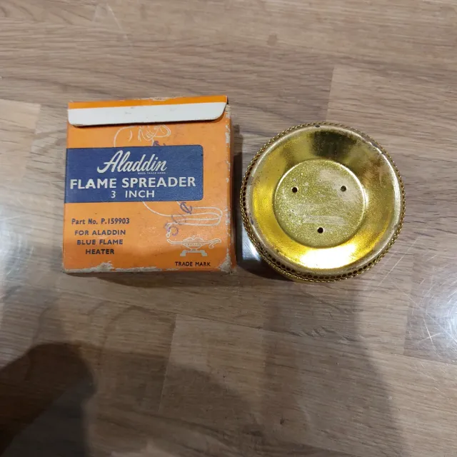 Aladdin flamenco spreader