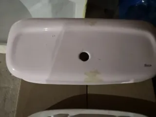 Tapa inodoro Roca porcelana