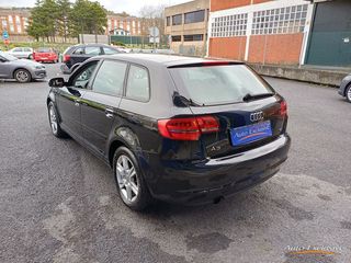AUDI A3 SPORTBACK 1.6 TDI 105 CV ATTRACTION
