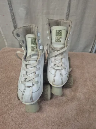 Patines 4 ruedas niña talla 31