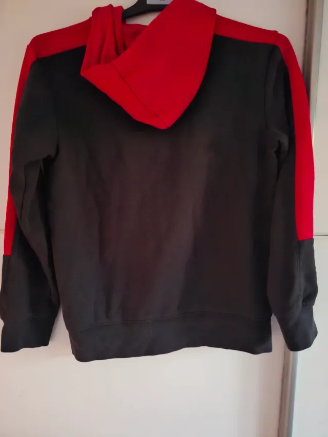 Sudadera Nike Air Jordan Negra y Roja