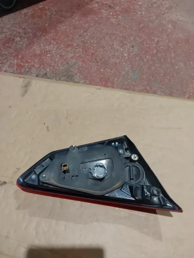 Piloto Trasero Derecho Nissan Pulsar 2014-2020