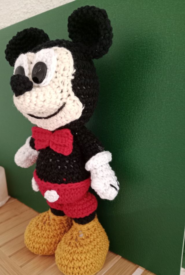 Muñecos echos a crochet