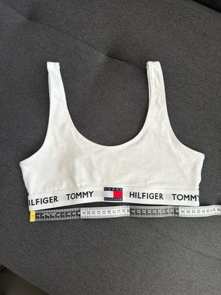 Top Tommy Hilfiger