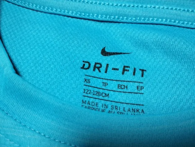 Camiseta Nike Dri-Fit niño Talla 122/128