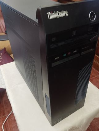 Ordenador Lenovo ThinkCentre Negro