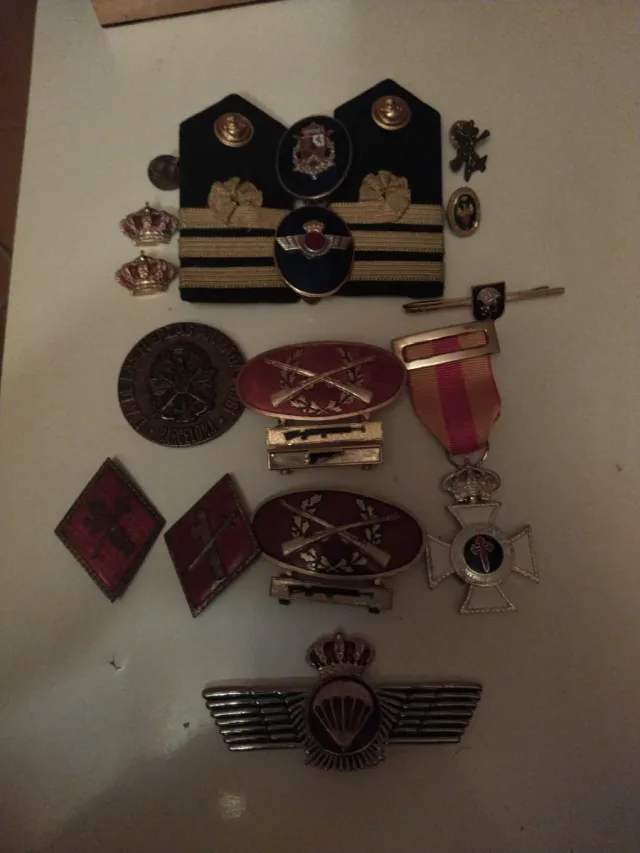 Lote militar antiguo