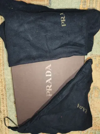 Prada Derby Stringate bordeaux