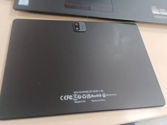 Tablet Genérica Y101 Negra