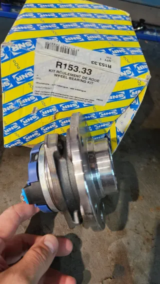 Kit Rodamiento Rueda SNR R153.33