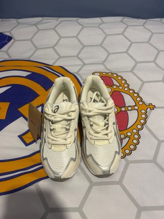 Asics Gel NYC Talla 40 Nuevas