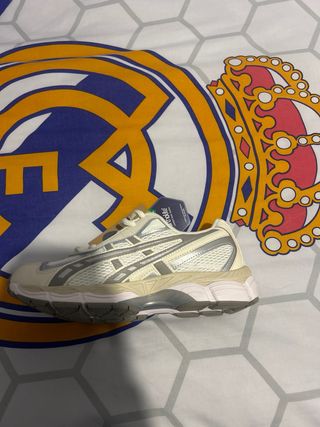 Asics Gel NYC Talla 40 Nuevas