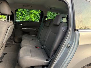 7 PLAZAS!! Peugeot 5008 2015