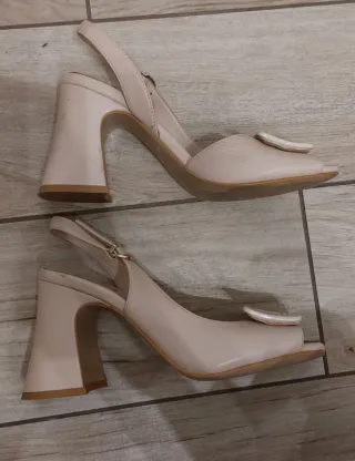 Sandali Jeannot eleganti tacco quadrato n.37