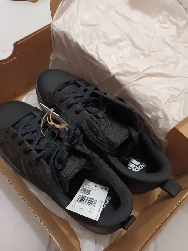 Zapatillas Adidas Skaters Negras a estrenar