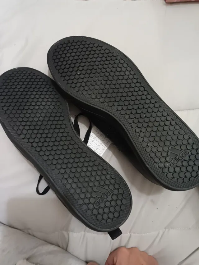 Zapatillas Adidas Skaters Negras a estrenar