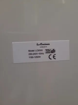 ROBOT DE COCINA "LA COCINERA"