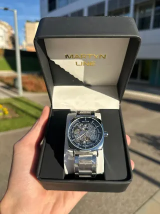 Reloj Martyn Line Esqueleto Plata Negro Automático