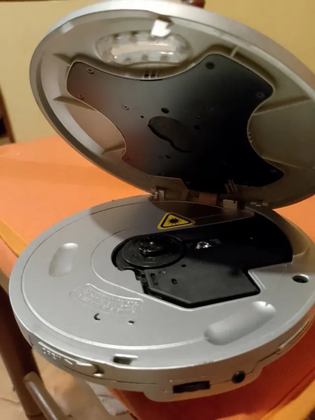 Reproductor CD MP3 ARTECH