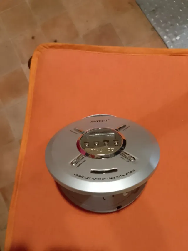 Reproductor CD MP3 ARTECH