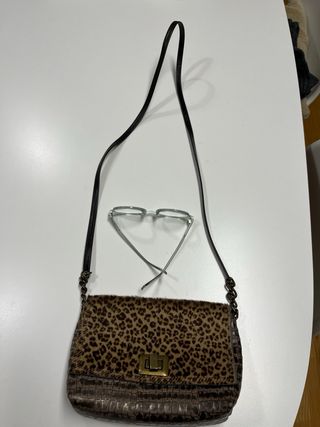 Bolso piel pequeño estampado leopardo
