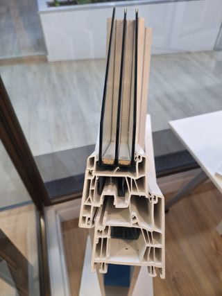 Ventanas PVC Kömmerling Roble Natural