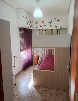 Habitación en alquiler para chica