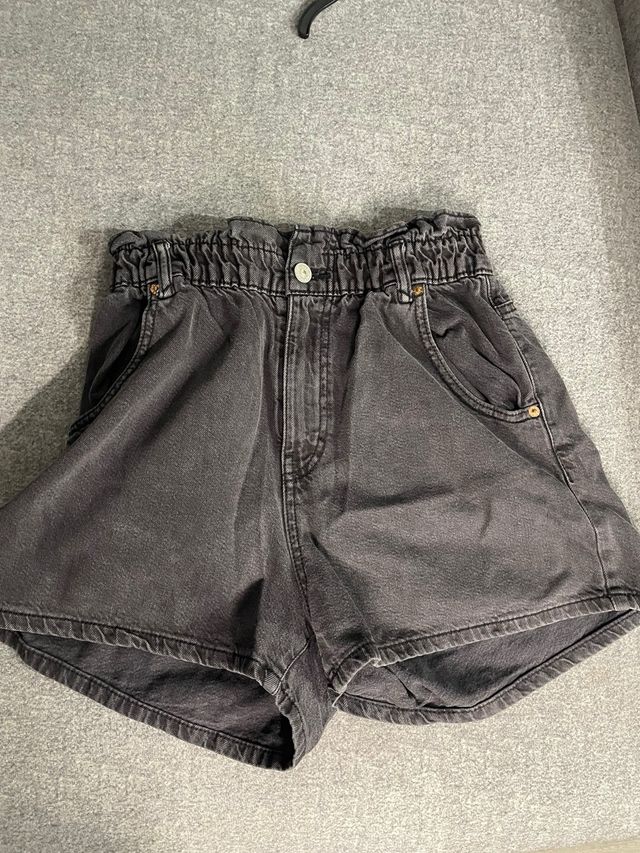 Vaquero corto negro cintura elástica