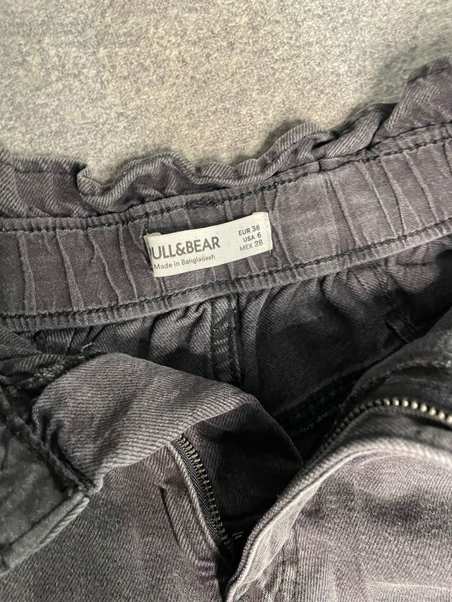 Vaquero corto negro cintura elástica