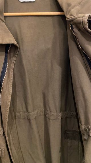 Parka Zara con capucha verde