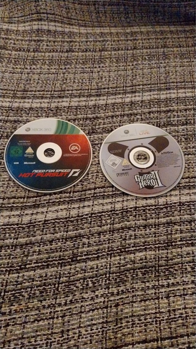 Xbox 360 con Guitarra y Juegos PRECIO NEGOCIABLE