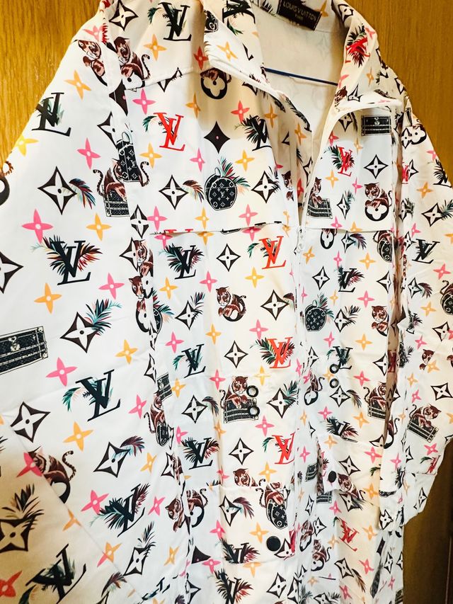 Louis Vuitton Cortavientos