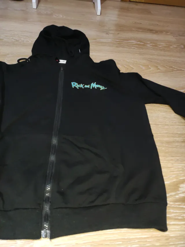 Sudadera Rick and Morty Negra