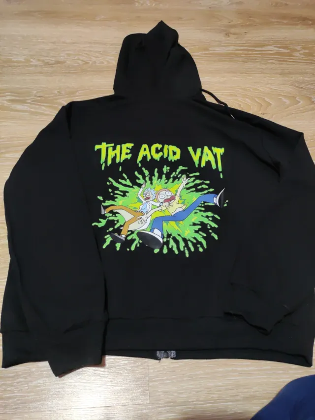 Sudadera Rick and Morty Negra