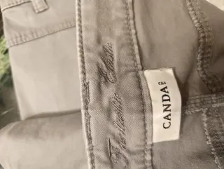 Pantalón vaquero gris