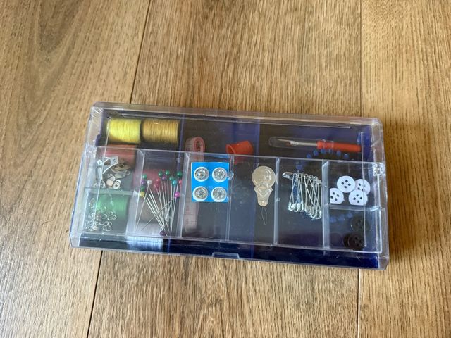 Set de costura nuevo