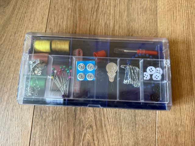 Set de costura nuevo