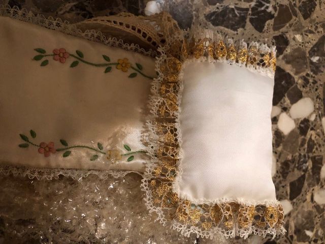 Statua Bambino Gesù decorata