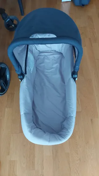 Silla de paseo y capazo Casualplay.Bolso no inclui