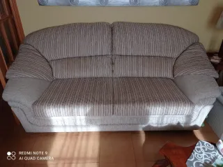 Sofá 3 plazas tela beige y marrón