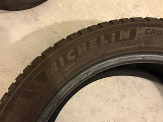 Neumáticos 215/50 R18