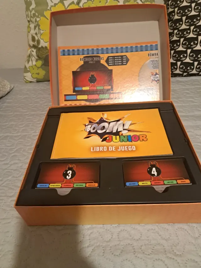 Juego de mesa ¡Boom! Junior Famosa