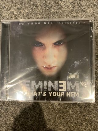 CD Eminem DJ Whoo Kid - What's Your Nem
