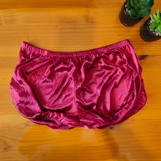 Pijama satén burdeos nuevo