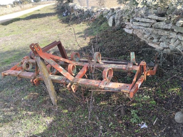 Cultivador agrícola