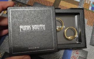 Orecchini Punkyouth Golden Eyelock